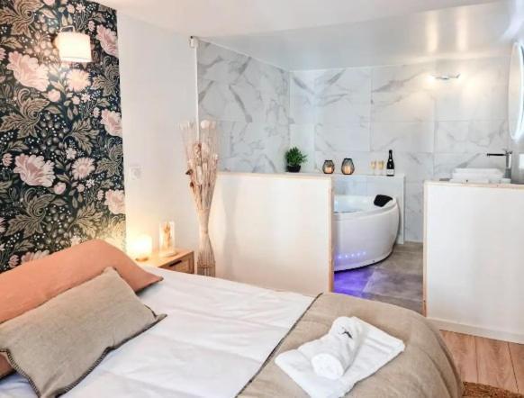 Majord'Home Spa 4*-L'élégance-Balnéo Vieille Ville Annecy Exterior foto